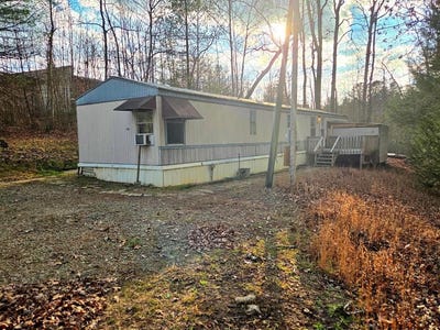 /international/us/196-johnson-ridge-andrews-nc-110108441643/
