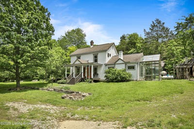 /international/us/2466-back-creek-rd-waddy-ky-110100652211/