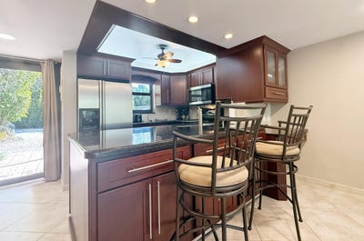 /international/us/96000-overseas-highway-key-largo-fl-110105899910/