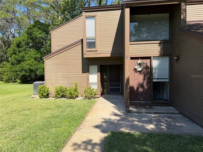/international/us/3-southbury-court-palm-coast-fl-110107287699/