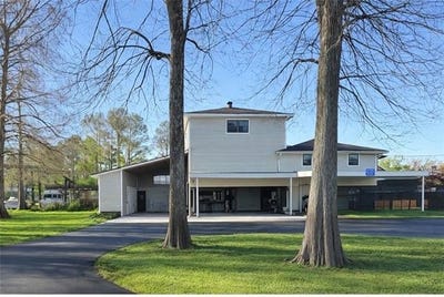 /international/us/31748-shelton-drive-springfield-la-110106431368/