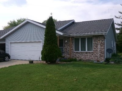 /international/us/3919-e-milwaukee-street-janesville-wi-110099978446/