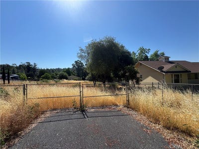 /international/us/0-bessie-lane-oroville-ca-110108174179/