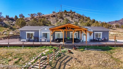 /international/us/831-county-road-237-silt-co-110106567100/