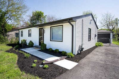 /international/us/15331-willow-lane-markham-il-110107931231/