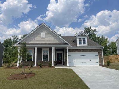/international/us/2036-saylor-lane-grovetown-ga-110107924129/