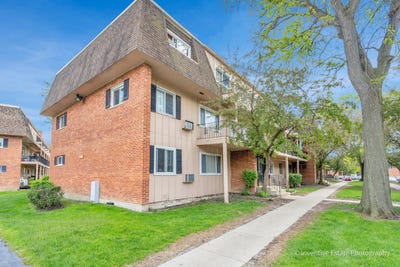 /international/us/2506-algonquin-road-rolling-meadows-il-110107882882/