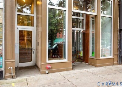 /international/us/105-e-broad-street-richmond-va-110106276318/