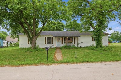/international/us/723-clements-avenue-van-alstyne-tx-110107753178/