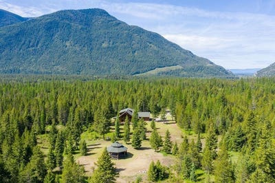 /international/us/5379-flathead-ranch-road-columbia-falls-mt-110099084159/