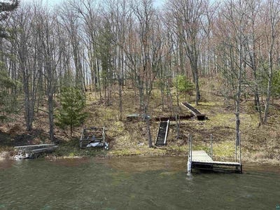 /international/us/pine-lake-road-lot-13-iron-river-wi-110108235550/