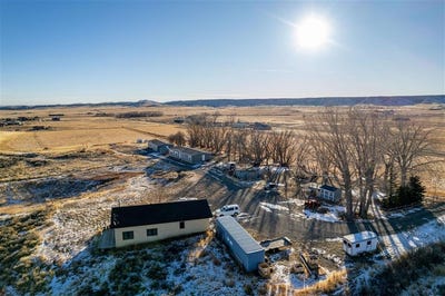 /international/us/407-diamond-basin-rd-cody-wy-110105054024/