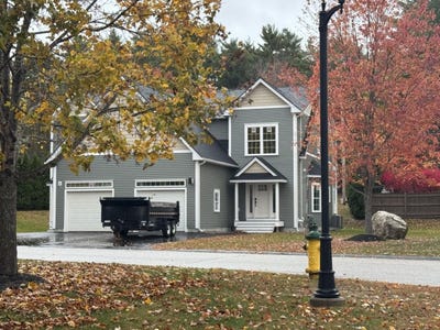 /international/us/16-harvest-hill-lane-auburn-me-110103054502/