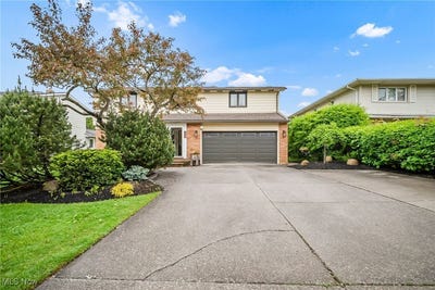 /international/us/23957-greenlawn-avenue-beachwood-oh-110099473676/