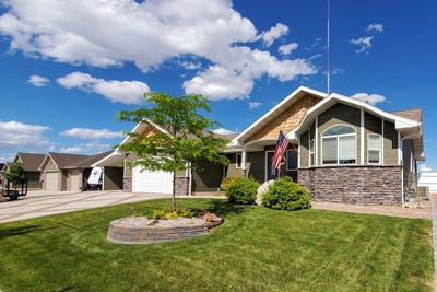 /international/us/3605-12th-street-ne-great-falls-mt-110107079829/