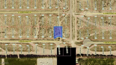/international/us/1600-e-hiawatha-street-pahrump-nv-110095947240/