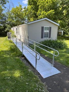 /international/us/502-3rd-street-ne-milaca-mn-110108882895/