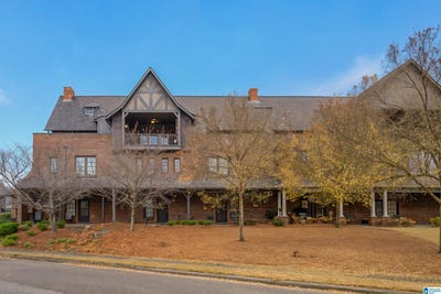 /international/us/2058-ross-park-way-hoover-al-110103668183/