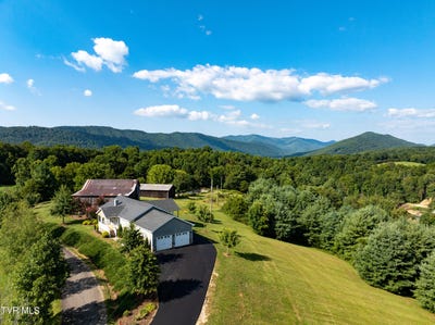 /international/us/3633-dry-hill-road-butler-tn-110094356673/?lang=zh-tw