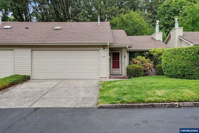 /international/us/675-fairview-av-se-salem-or-110108536495/