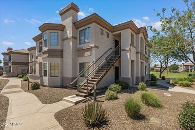 /international/us/1941-s-pierpont-drive-mesa-az-110101111762/