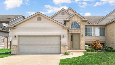 /international/us/11155-tennessee-street-crown-point-in-110100965262/?lang=en