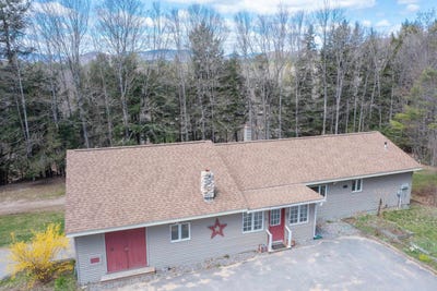 /international/us/14-lloyd-street-campton-nh-110107781495/