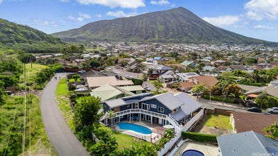 /international/us/6815-niumalu-loop-honolulu-hi-110106323154/