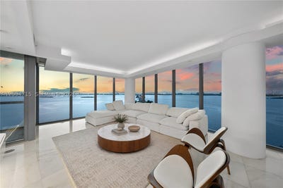 /international/us/601-ne-36th-st-miami-fl-110120020816/
