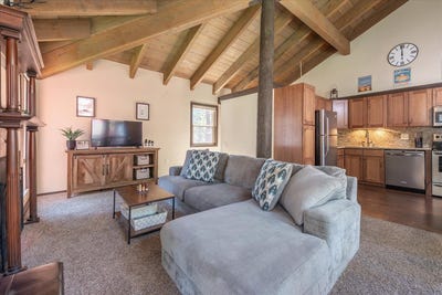 /international/us/12804-northwoods-boulevard-truckee-ca-110100944800/?lang=zh-tw