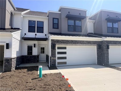 /international/us/4131-averi-lane-orange-oh-110107631328/