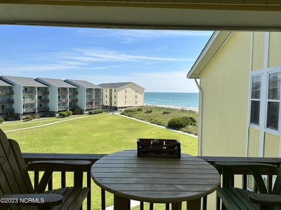 /international/us/918-n-new-river-drive-surf-city-nc-110100515063/