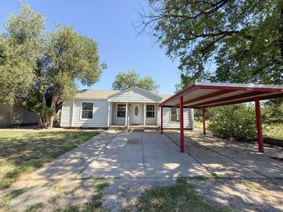 /international/us/937-e-16th-street-colorado-city-tx-110109528195/