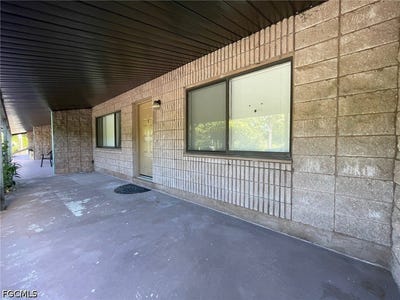 /international/us/9000-griggs-road-englewood-fl-110120408556/