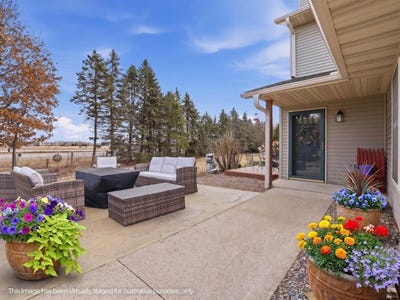 /international/us/262-white-oak-avenue-plover-wi-110105504723/