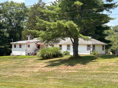/international/us/58-pond-lane-milford-nj-110120043395/