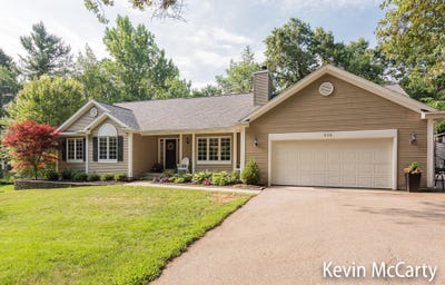 /international/us/530-pine-haven-drive-comstock-park-mi-110100756494/