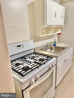 /international/us/27-main-street-e-westminster-md-110107243725/
