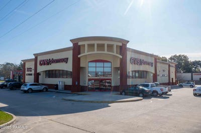 /international/us/111-westgate-road-lafayette-la-110104521303/