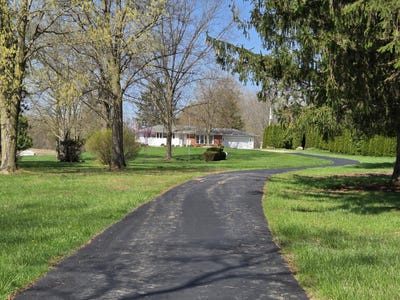 /international/us/2770-n-dearing-road-parma-mi-110105641229/