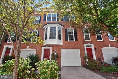 /international/us/8227-singleleaf-ln-lorton-va-110108237483/