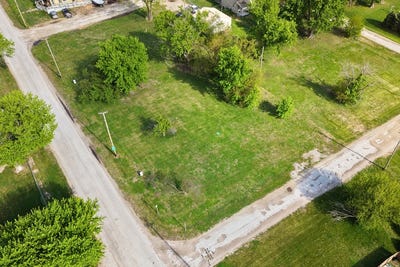/international/us/700-lincoln-ave-pacific-junction-ia-110102062072/