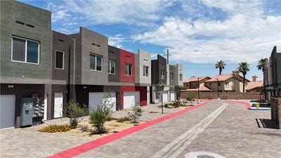 /international/us/33040-rancho-vista-drive-cathedral-city-ca-110119670619/