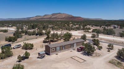 /international/us/27491-san-juan-lane-seligman-az-110098407534/