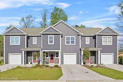 /international/us/4708-oyster-reef-run-wilmington-nc-110107240944/