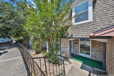 /international/us/5333-callaghan-rd-san-antonio-tx-110119900757/