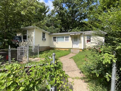 /international/us/429-s-thayer-west-plains-mo-110100533689/