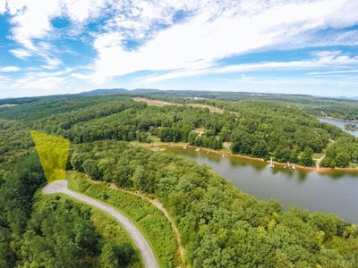 /international/us/lot-2-sec-2-falcon-ridge-dr-pittsville-va-110106675579/