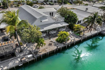 /international/us/241-251-5th-street-key-colony-fl-110097587211/