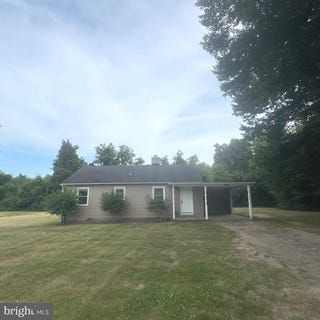 /international/us/11370-ridge-road-king-george-va-110108688989/